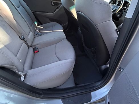 Used 2012 Hyundai Elantra GLS w/ Preferred Pkg 3 image 11