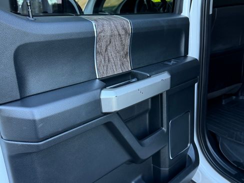 Used 2019 Ford F250 Lariat w/ Lariat Ultimate Package image 10