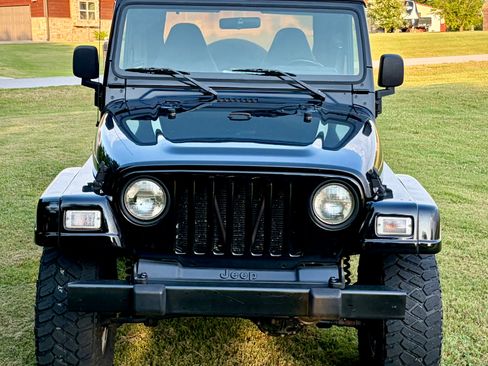 Used 2001 Jeep Wrangler Sahara AWD/4WD image 6