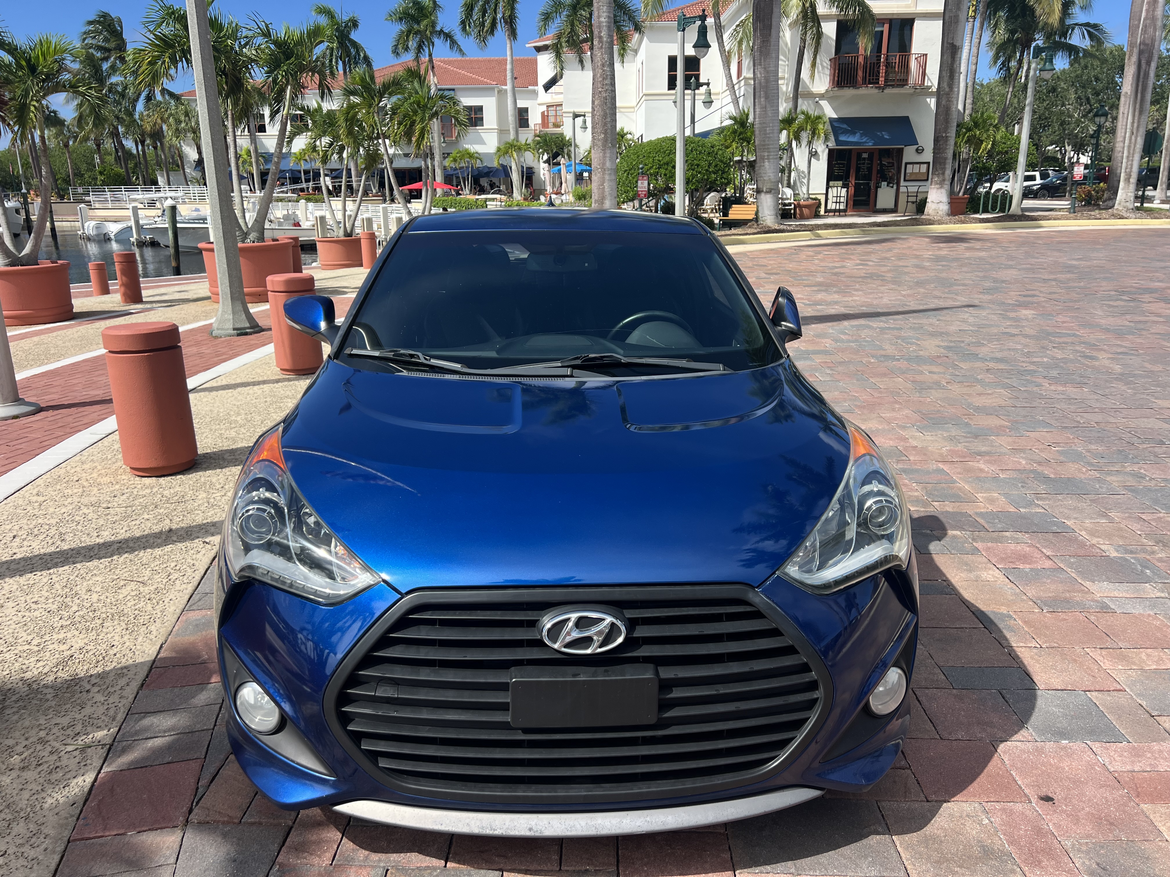 Used 2016 Hyundai Veloster Turbo FWD image 6