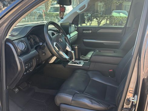 Used 2015 Toyota Tundra Platinum image 5
