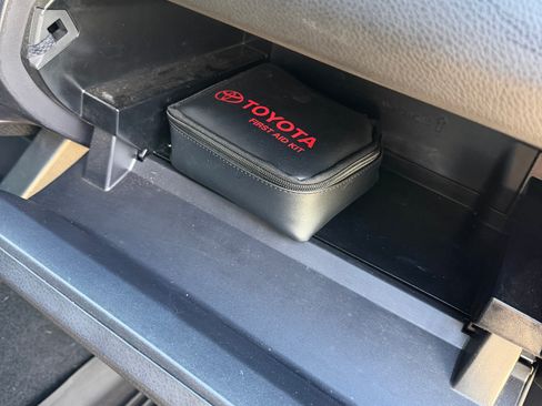 Used 2021 Toyota Tacoma SR image 21