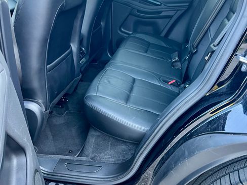 Used 2020 Land Rover Range Rover Evoque S image 5