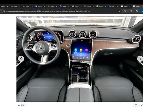 Used 2025 Mercedes-Benz C 300 Sedan image 4