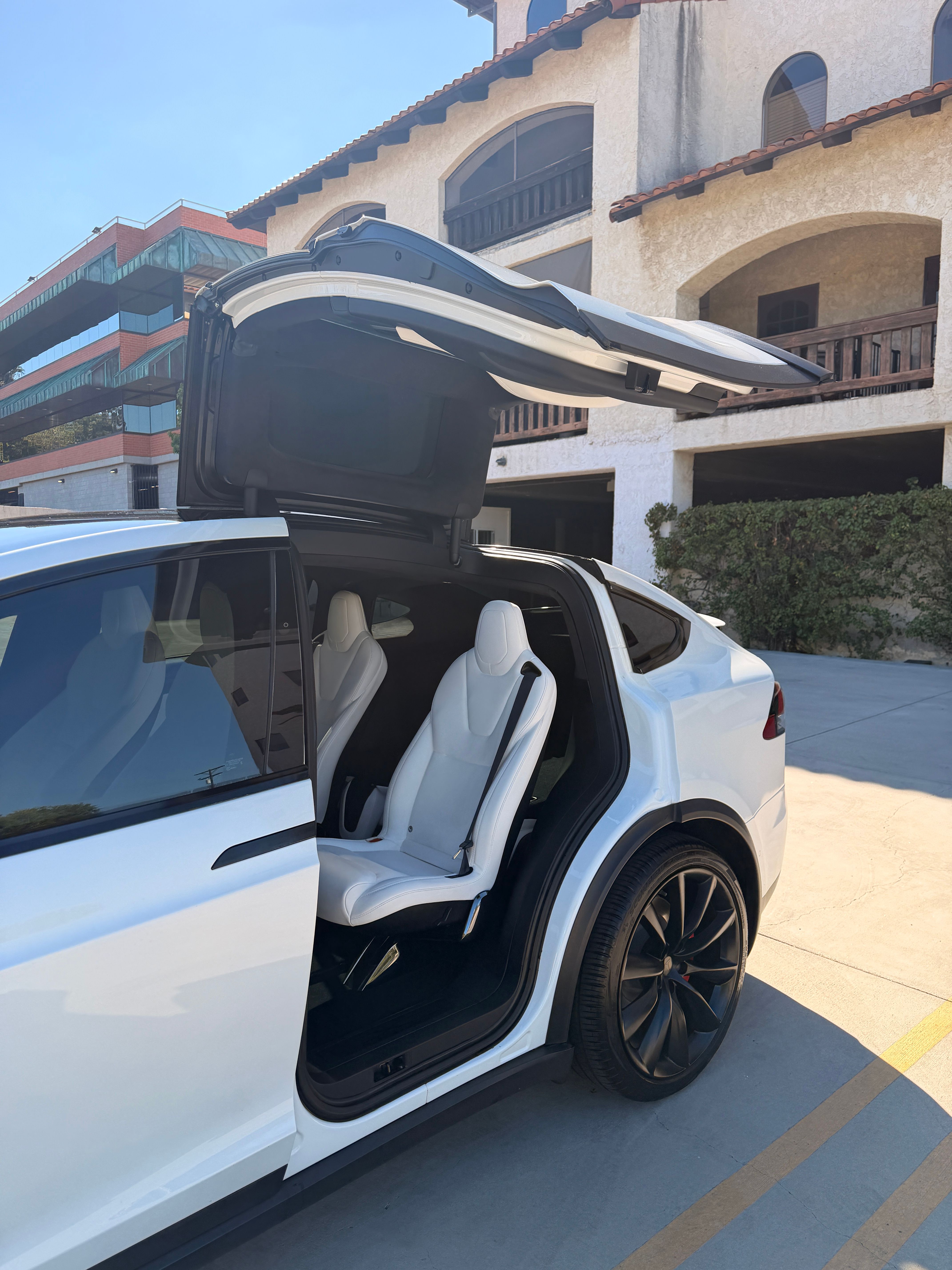 Used 2020 Tesla Model X Performance AWD/4WD image 11