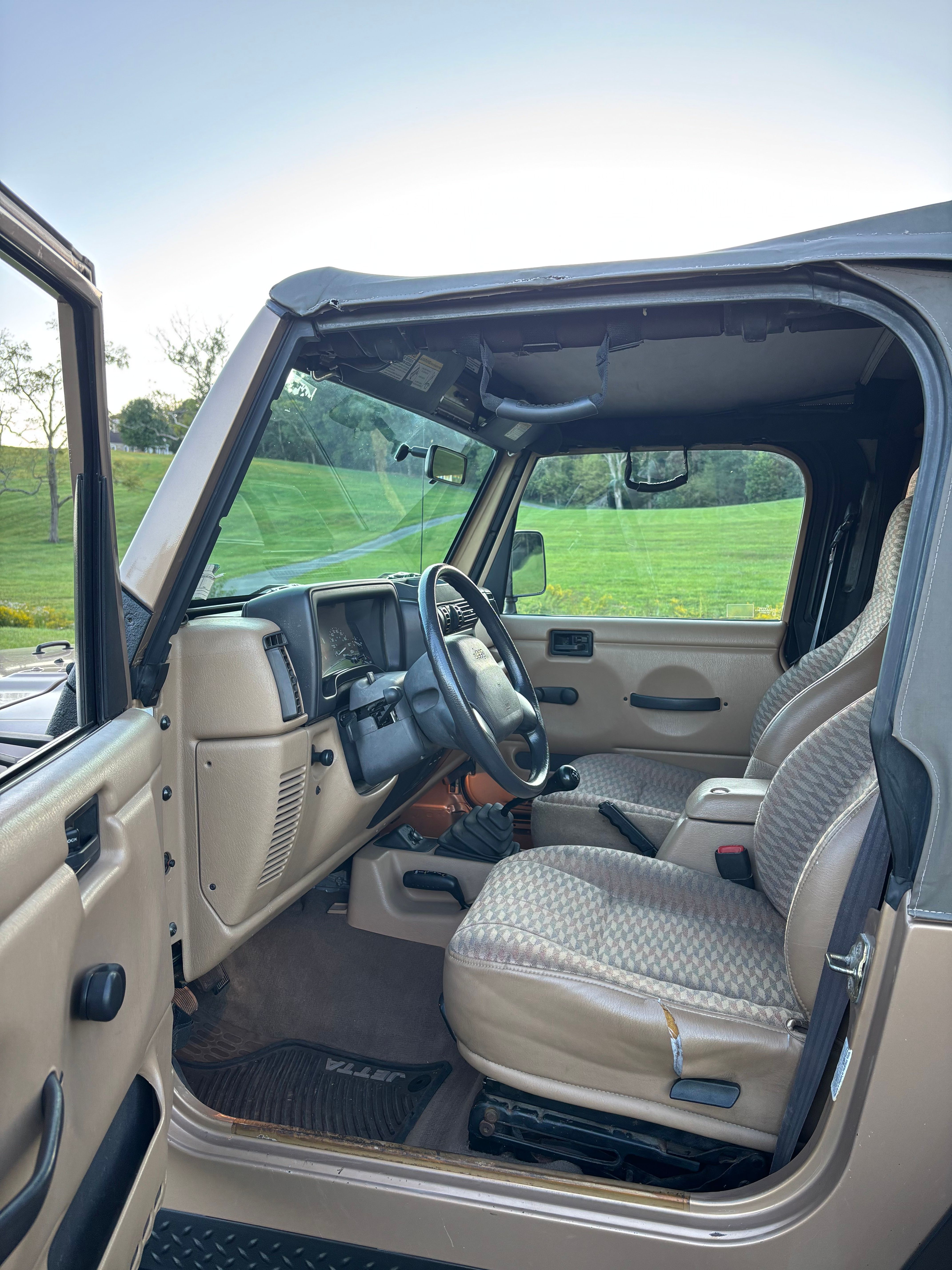 Used 2000 Jeep Wrangler Sport AWD/4WD image 23
