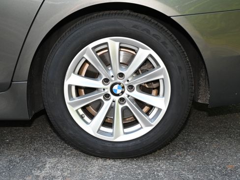 Used 2014 BMW 528i Sedan RWD image 14