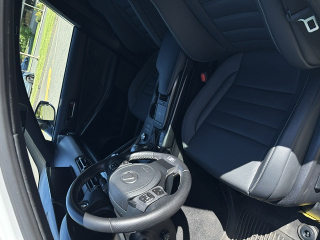 Used 2024 Lexus IS 350 F Sport AWD/4WD image 8