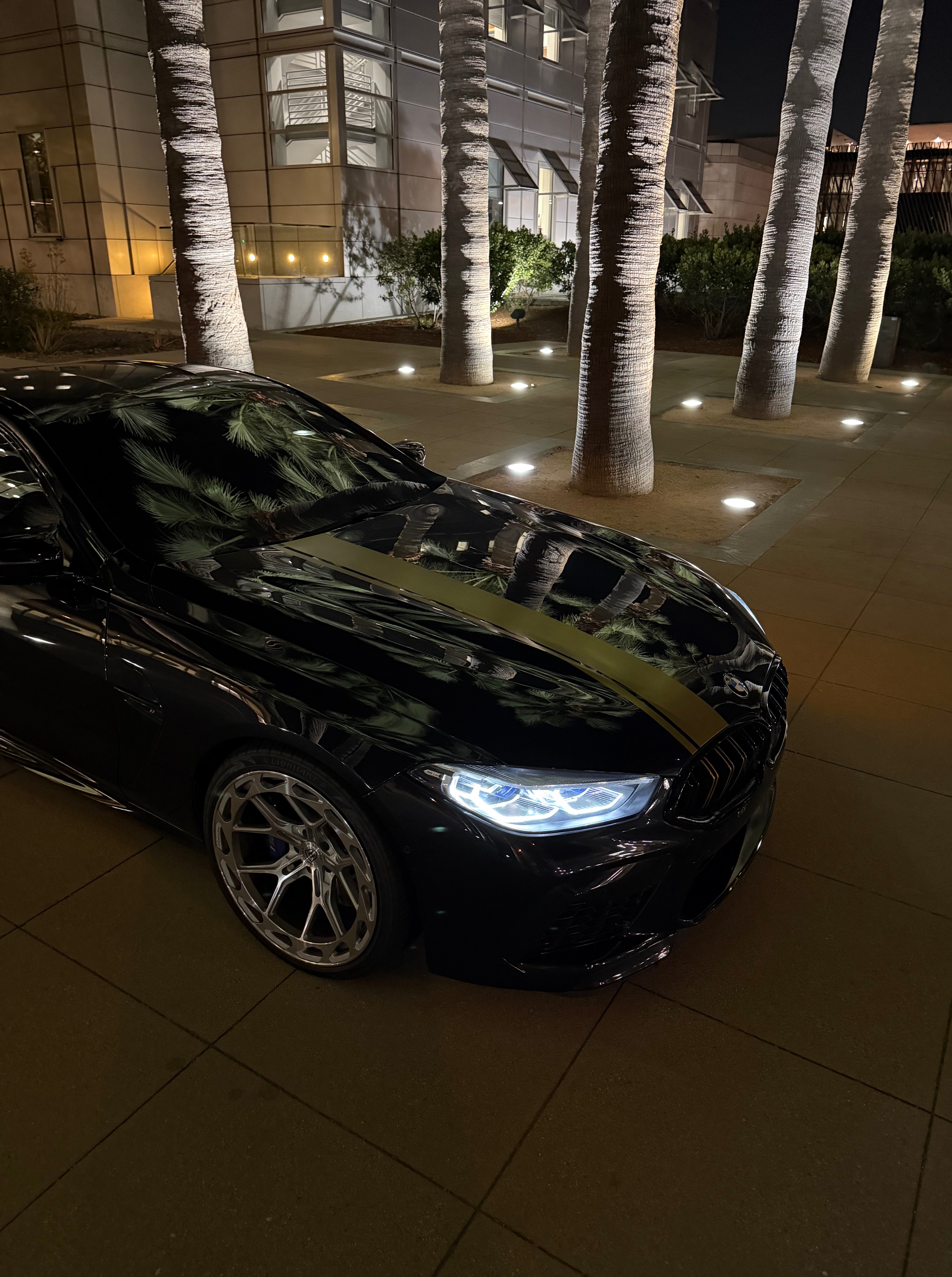 Used 2020 BMW M8 Coupe w/ Driving Assistance Package AWD/4WD image 6