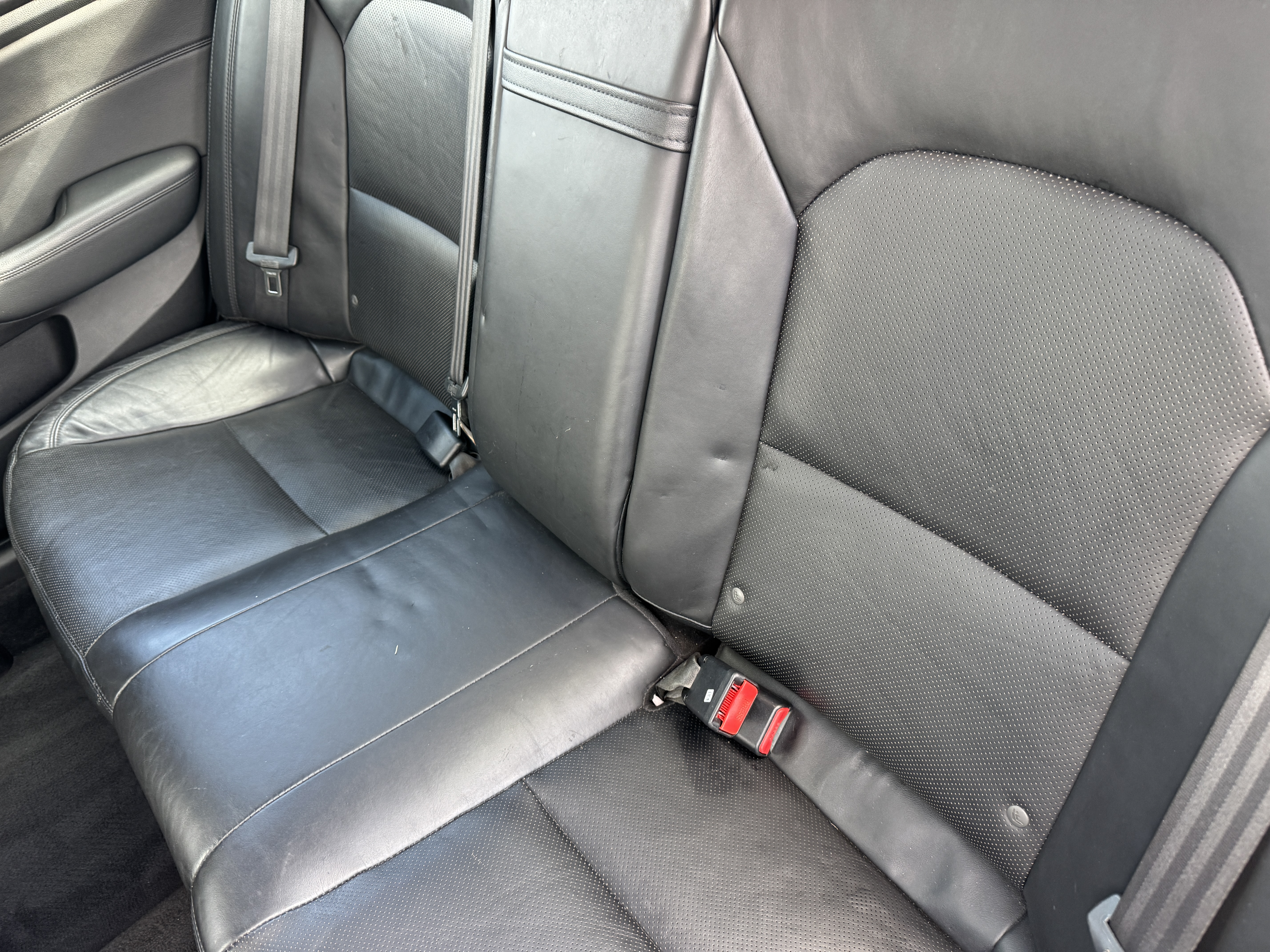 Used 2015 Kia Cadenza Premium w/ Luxury Package FWD image 21