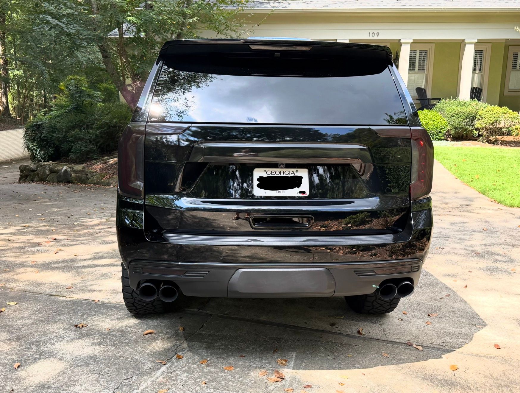 Used 2023 GMC Yukon XL Denali AWD/4WD image 6