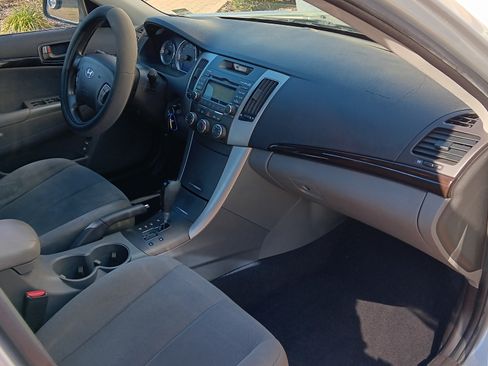 Used 2010 Hyundai Sonata GLS w/ Popular Equipment Pkg 2 image 8