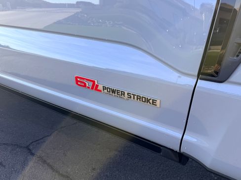 Used 2025 Ford F350 Platinum image 10