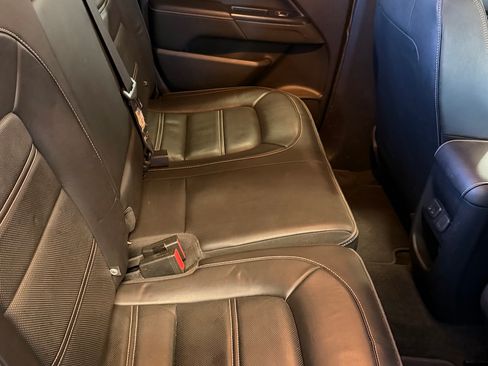 Used 2017 GMC Canyon Denali image 10