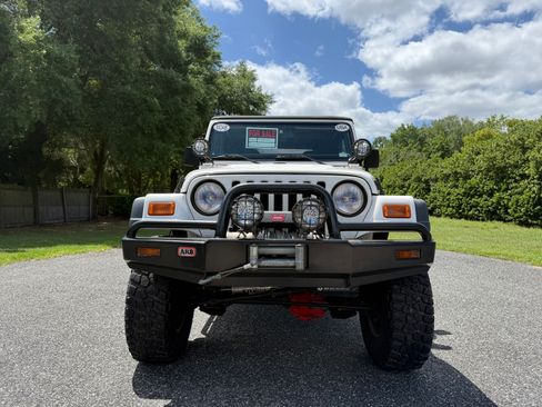 Used 2001 Jeep Wrangler Sahara image 12