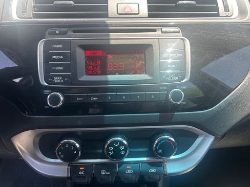 Used 2016 Kia Rio LX w/ Power Package FWD image 15
