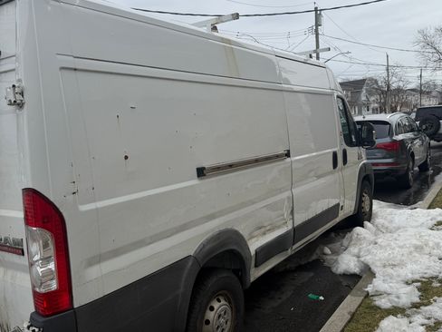 Used 2015 RAM ProMaster 3500 w/ Interior Convenience Group image 6