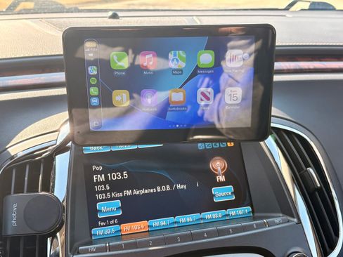 Used 2012 Buick LaCrosse Leather image 9