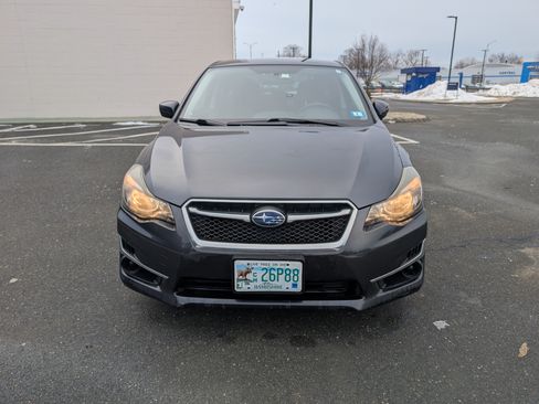 Used 2016 Subaru Impreza 2.0i Premium image 2