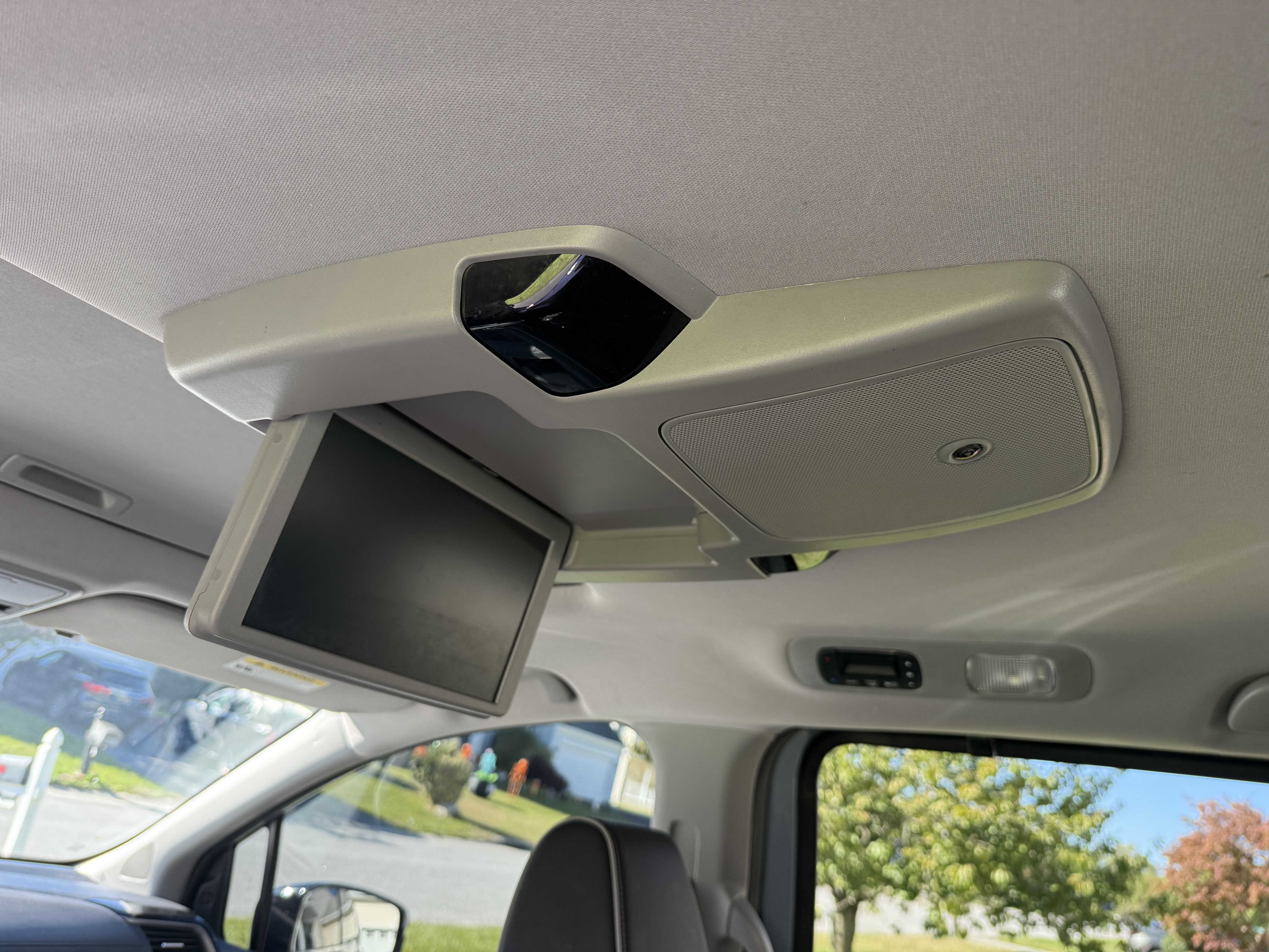 Used 2023 Honda Odyssey Elite image 15
