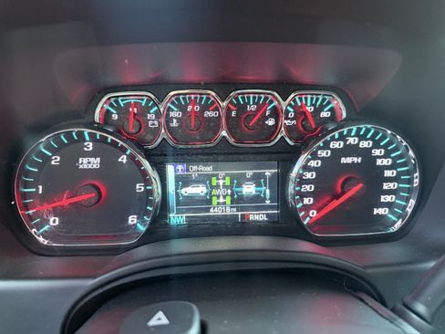 Used 2019 Chevrolet Tahoe LT w/ Max Trailering Package AWD/4WD image 10
