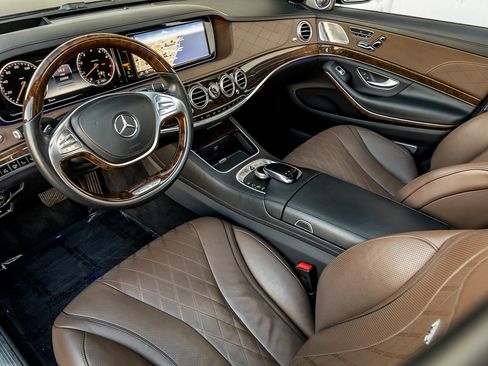 Used 2016 Mercedes-Benz Maybach S 600 image 13
