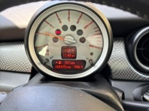 Used 2009 MINI Cooper S FWD image 12