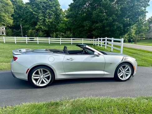 Used 2017 Chevrolet Camaro LT w/ RS Package image 10