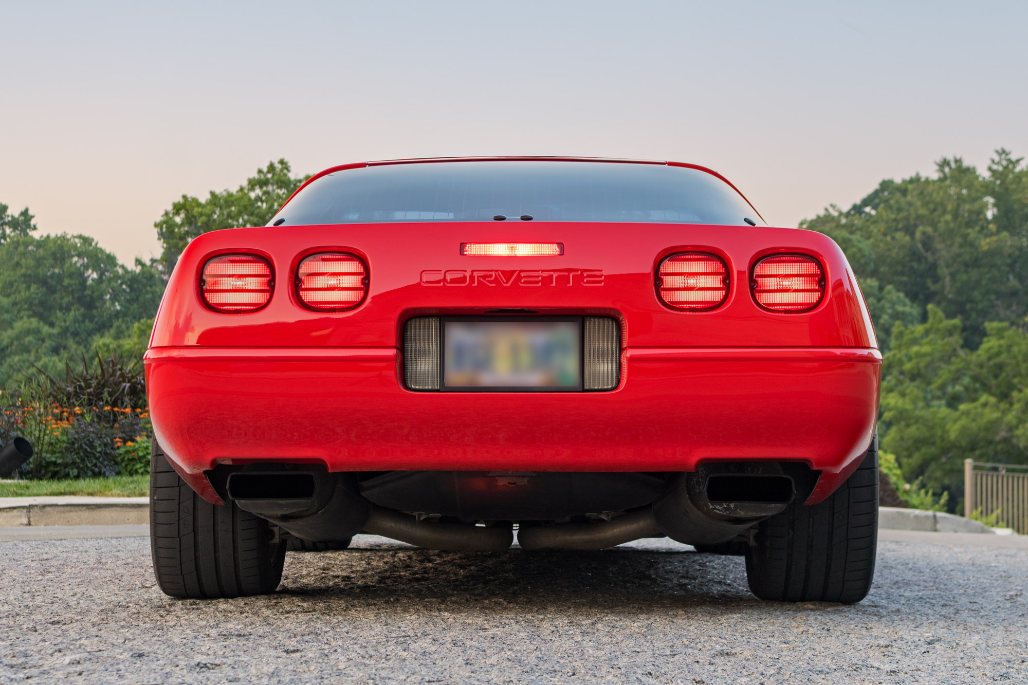 Used 1995 Chevrolet Corvette Coupe RWD image 10