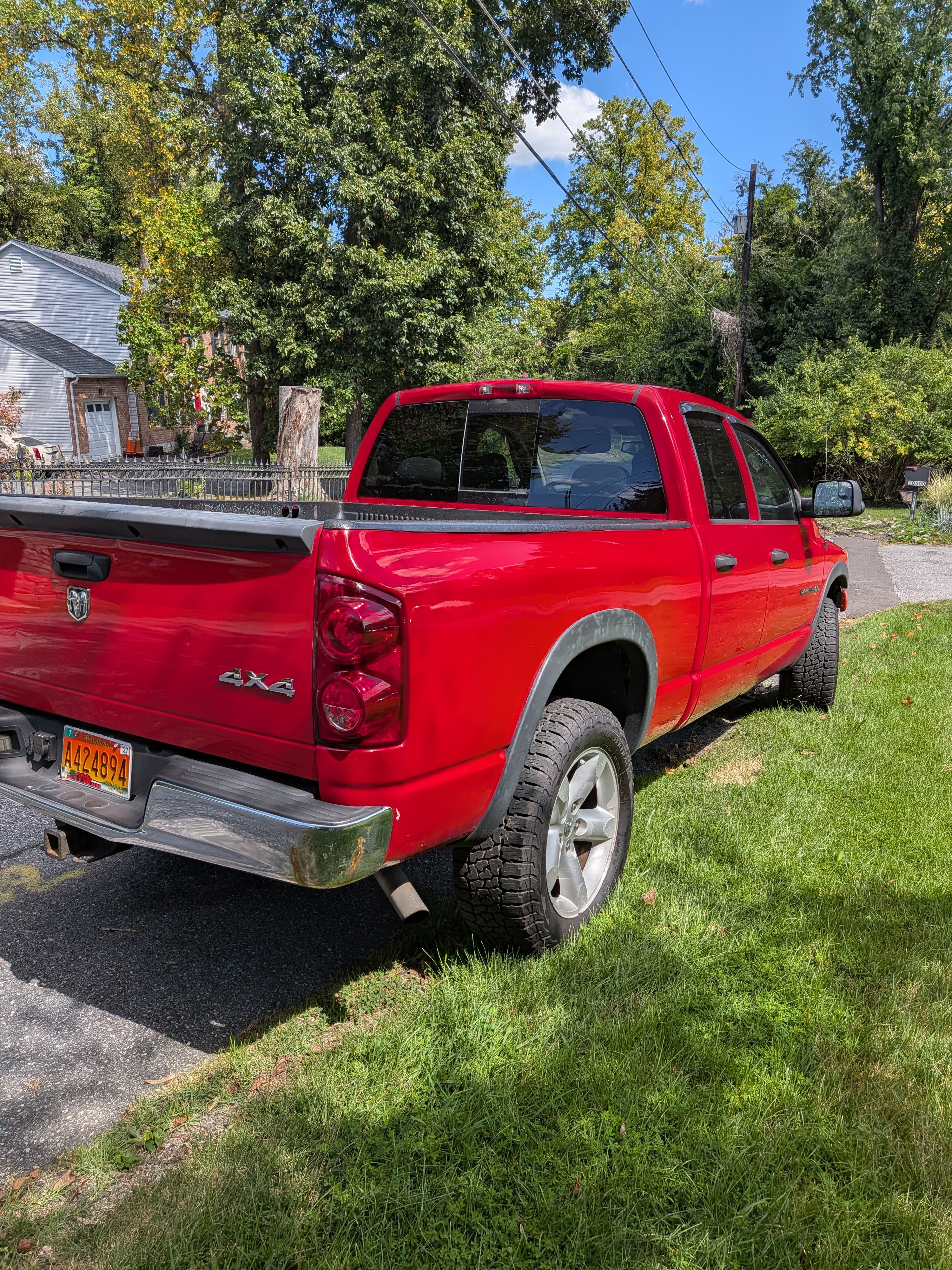 Used 2007 Dodge Ram 1500 Truck SLT AWD/4WD image 4