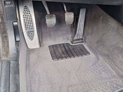 Used 2013 BMW M3 Convertible image 12