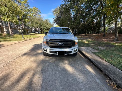 Used 2018 Ford F150 XLT w/ Equipment Group 302A Luxury image 20