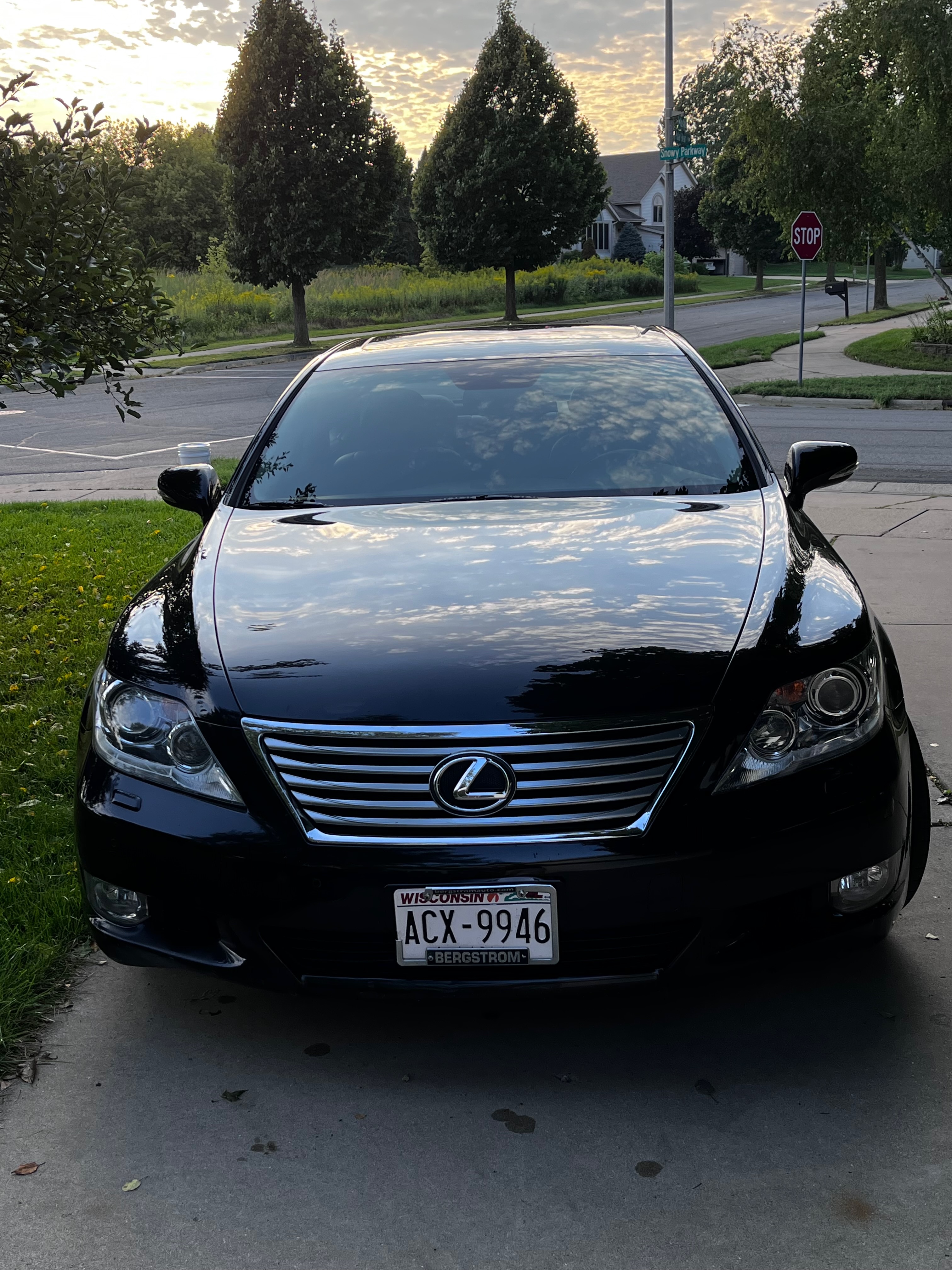 Used 2012 Lexus LS 460 AWD w/ Luxury Value Edition image 1