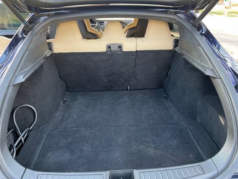 Used 2015 Tesla Model S P85D image 11