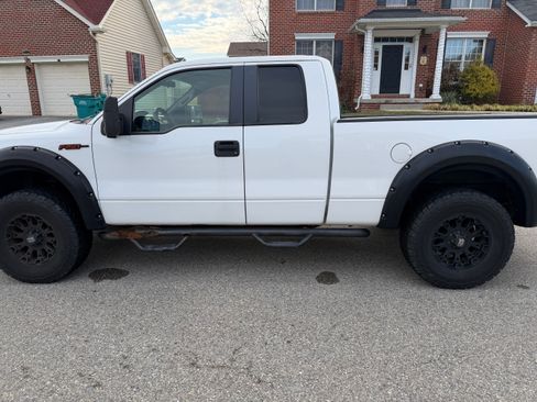 Used 2010 Ford F150 STX AWD/4WD image 5