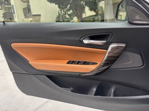 Used 2018 BMW 230i Convertible image 15