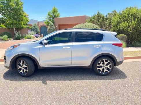 Used 2019 Kia Sportage SX FWD image 11