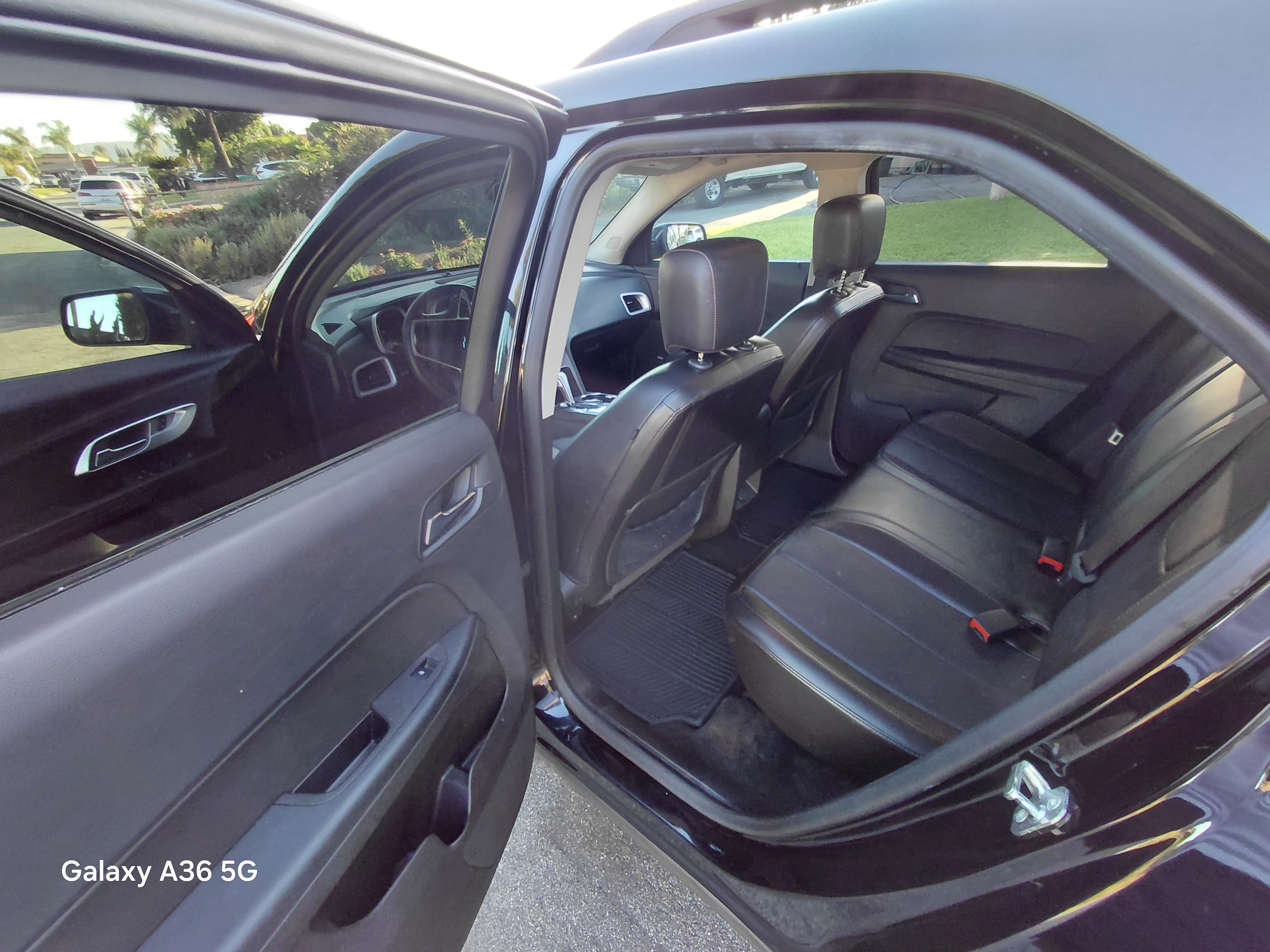 Used 2015 Chevrolet Equinox LT w/ Power Convenience Package FWD image 11