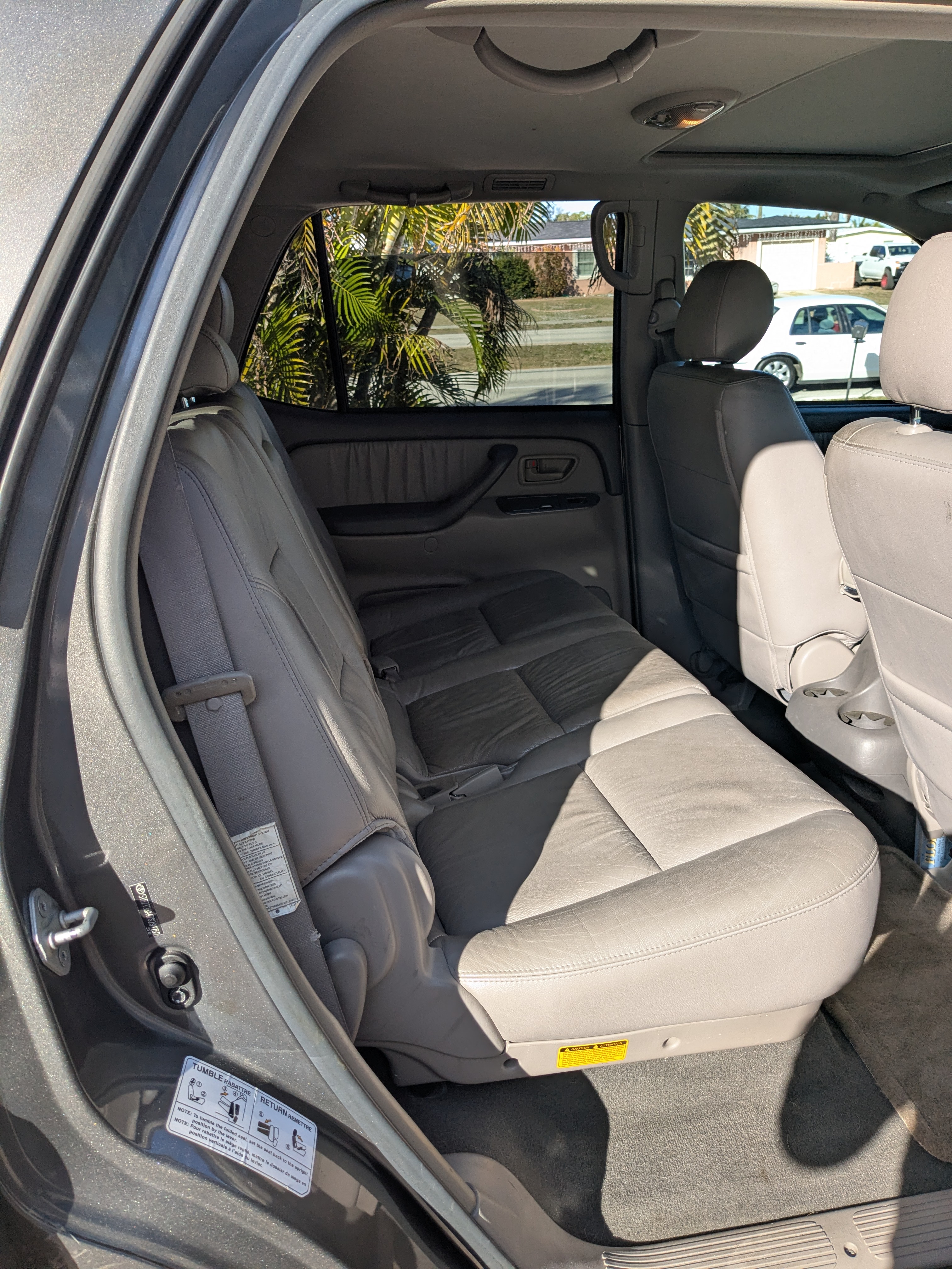 Used 2007 Toyota Sequoia Limited RWD image 11