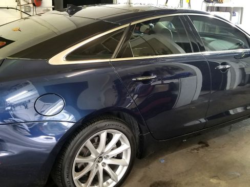 Used 2013 Jaguar XJ AWD image 1