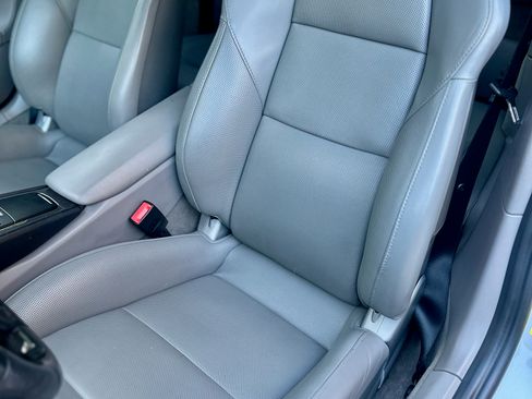 Used 2015 Porsche 911 4 Coupe image 5