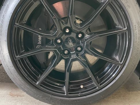 Used 2020 Ford Mustang Shelby GT350 w/ Technology Package image 31