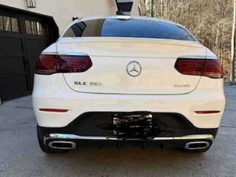 Used 2020 Mercedes-Benz GLC 300 4MATIC Coupe image 2