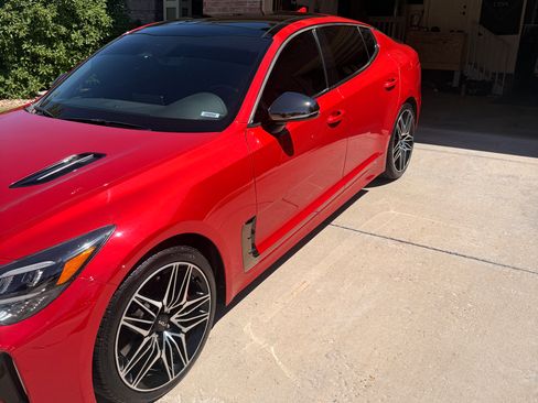 Used 2022 Kia Stinger GT1 AWD/4WD image 1