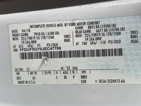 Used 2018 Ford F550 2WD Regular Cab Super Duty image 16