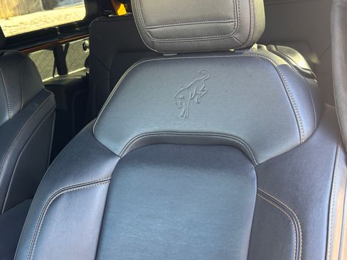 Used 2022 Ford Bronco Badlands image 10