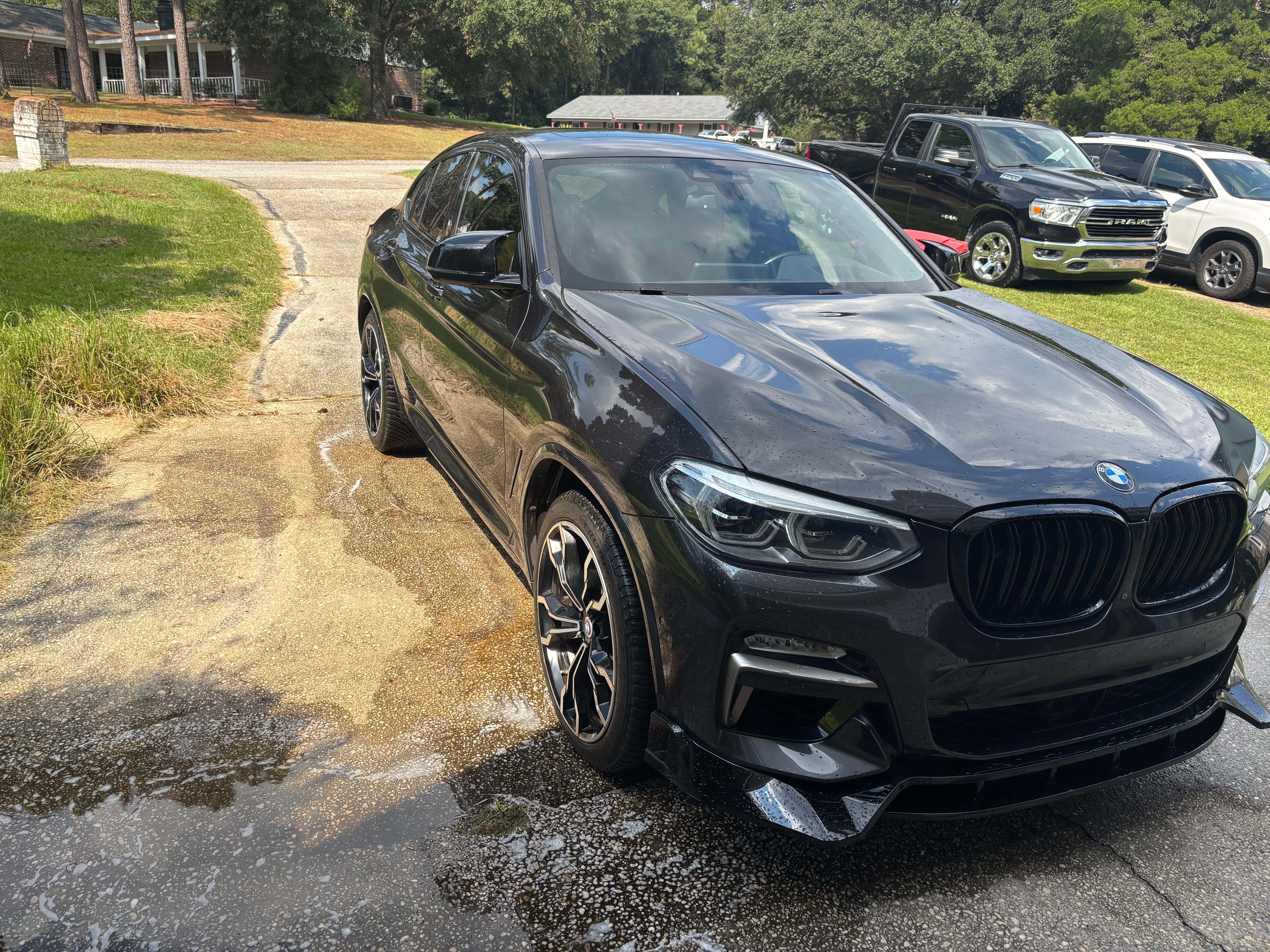 Used 2019 BMW X4 M40i w/ Executive Package AWD/4WD image 1