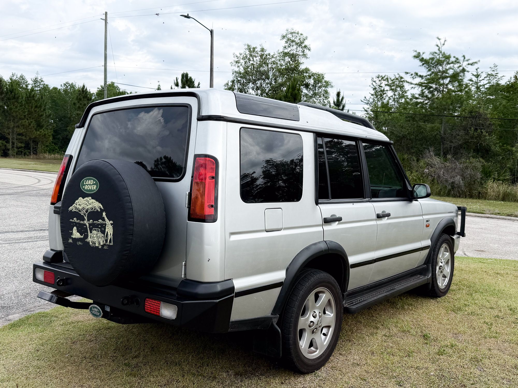 Used 2004 Land Rover Discovery SE AWD/4WD image 10