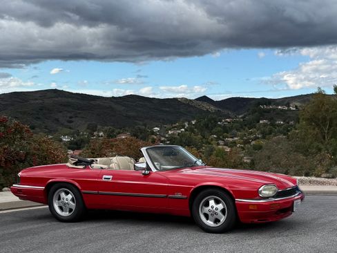 Used 1995 Jaguar XJS 4.0 Convertible image 12