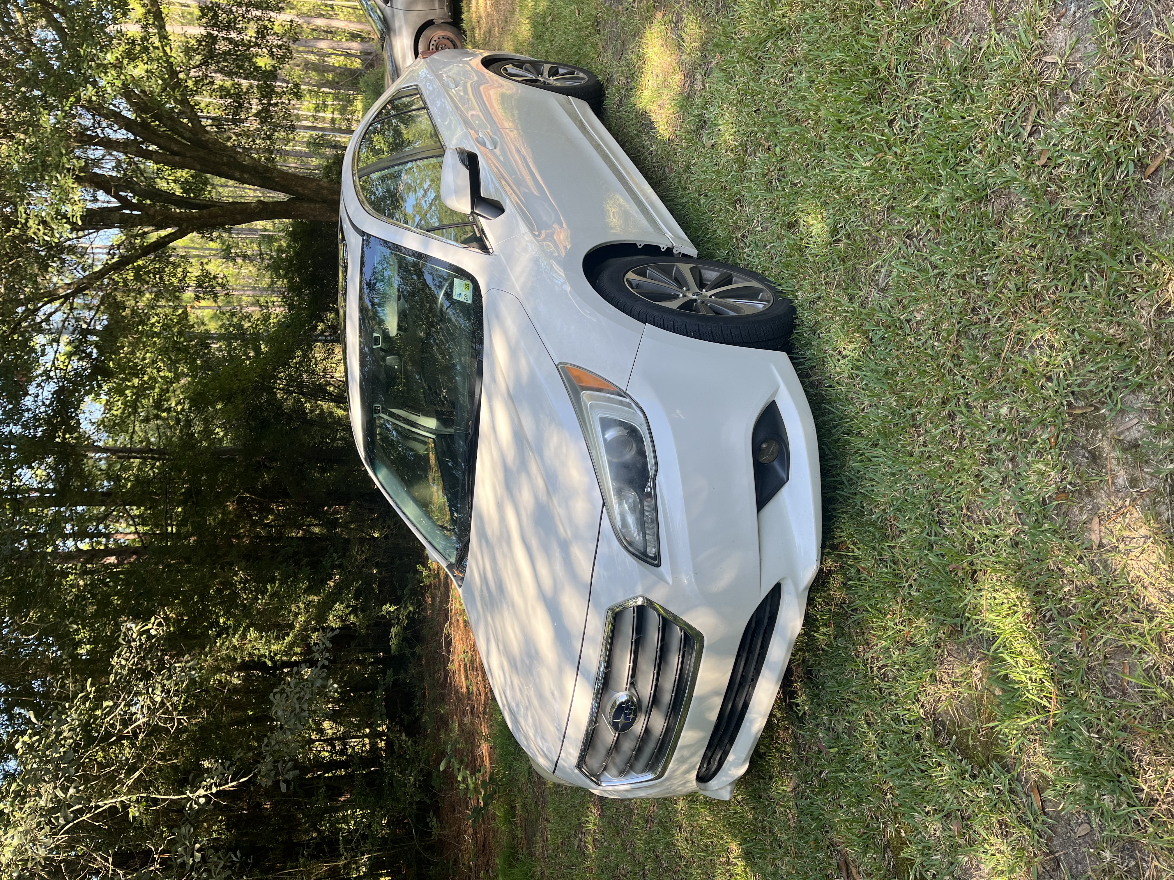 Used 2016 Subaru Legacy 2.5i Limited AWD/4WD image 1